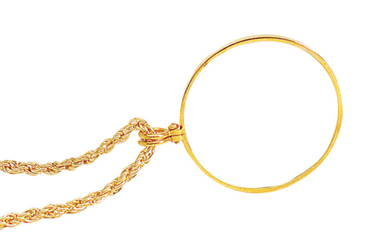 Always be prepared and look stylish while doing it with this gold pendant magnifier with chain